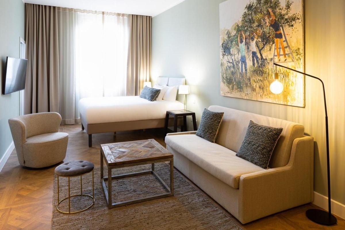 ホテル オテル メゾン モングラン ヴューポール マルセイユ エクステリア 写真